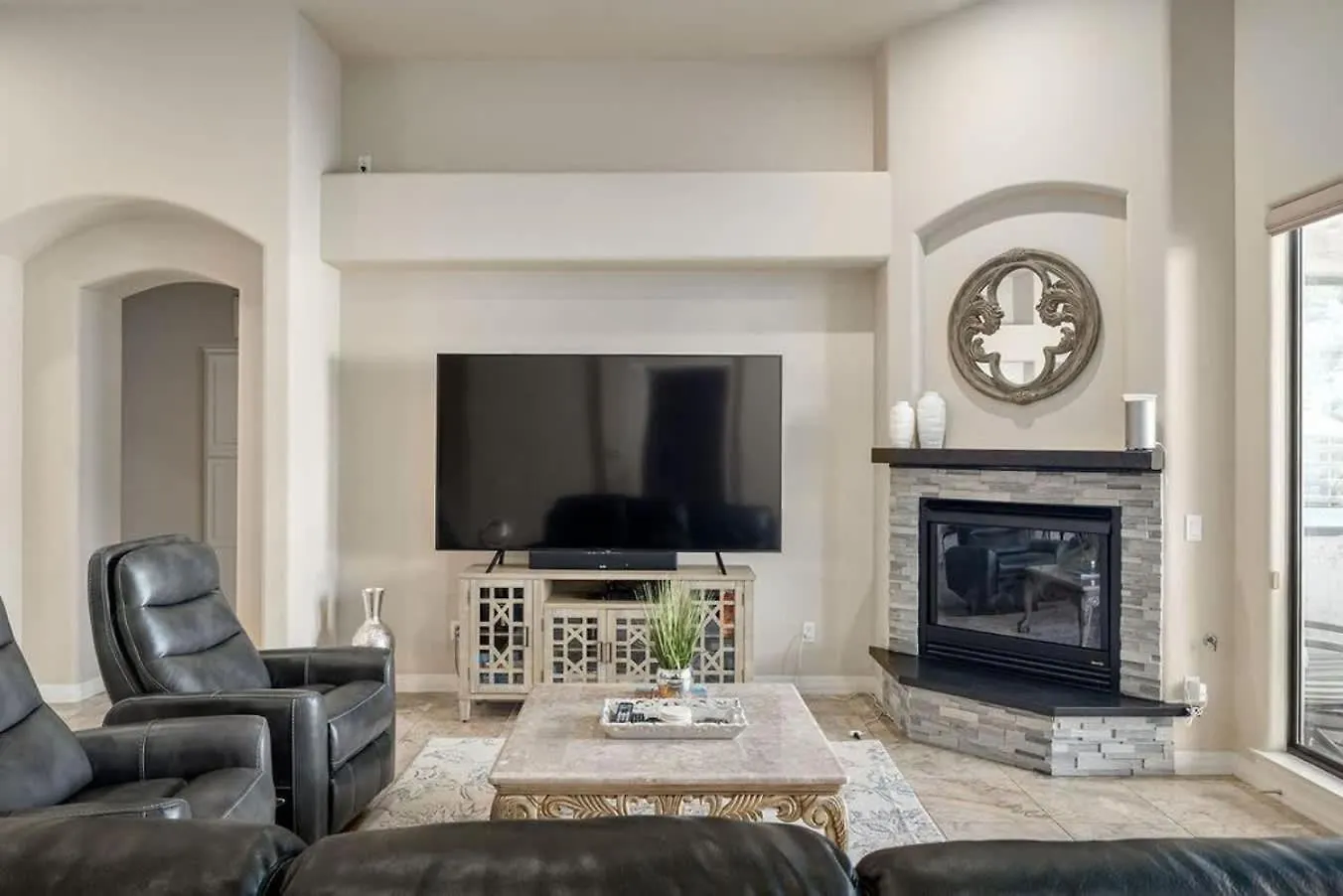 Bella Sonora Home - Chic Camelback Corridor Villa Pool Phoenix 0*,  United States